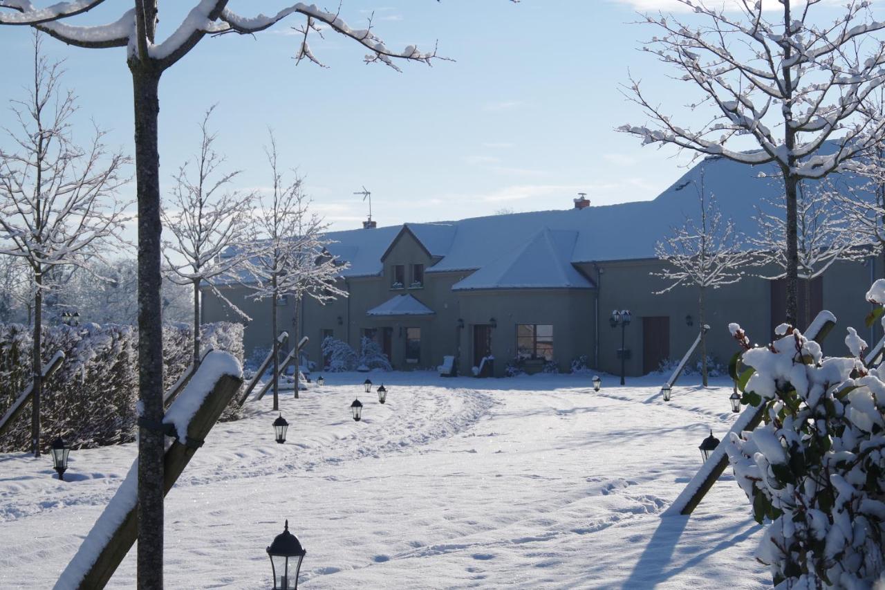 Отель Le Manoir Des Aromes Brugny-Vaudancourt Экстерьер фото